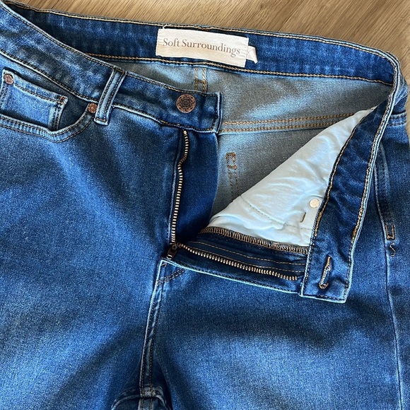 Soft Surroundings Classic Denim Straight Leg Jeans Size 8 - Picture 3 of 6